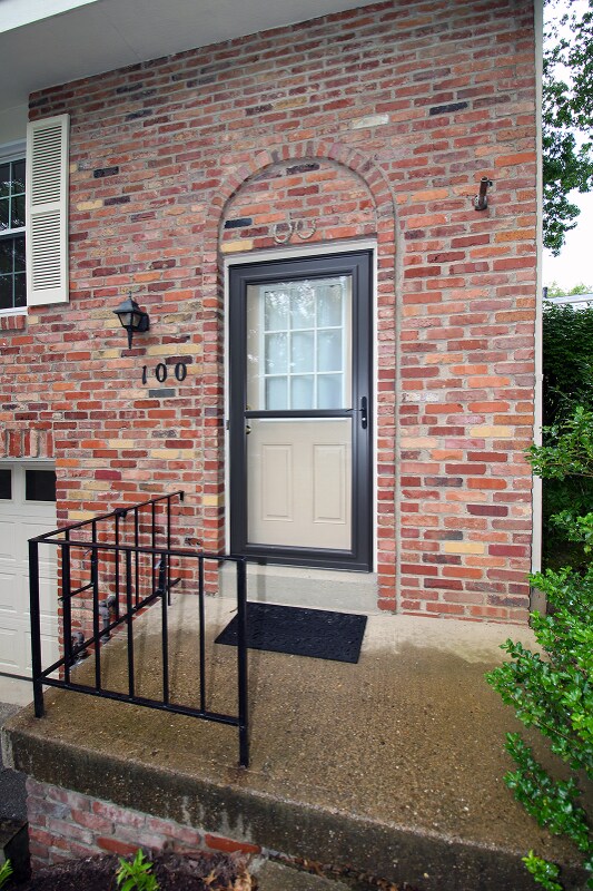 Foto del edificio - 100 Grouse Ct