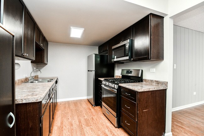 Foto del edificio - 1670 Ishnala Dr