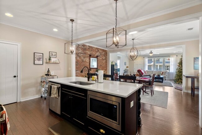 Photo - Beautiful 4Bed/3Bath Home M
