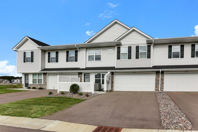 Foto del edificio - 8027 149th Xing NW