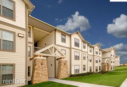 Building Photo - 601 W Oklahoma Ave