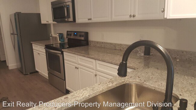 Foto del edificio - 407 SW 7th Pl