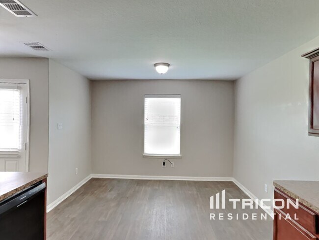 Foto del edificio - 2503 Regatta Ln