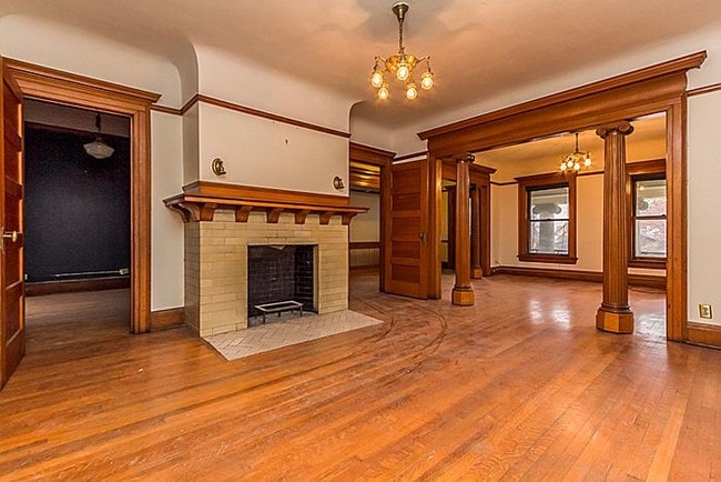 Building Photo - 665 17th St