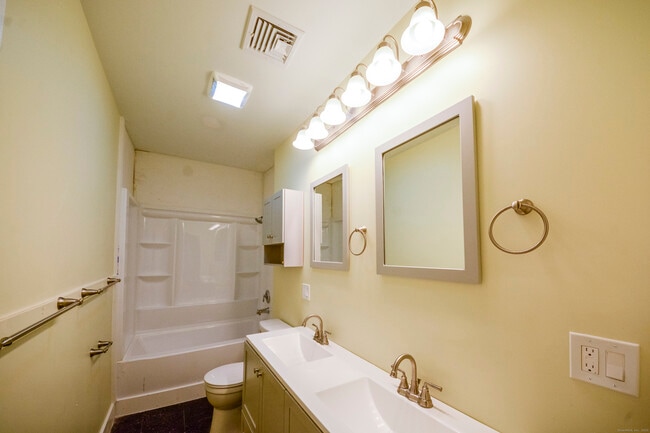 Foto del edificio - 92 High St