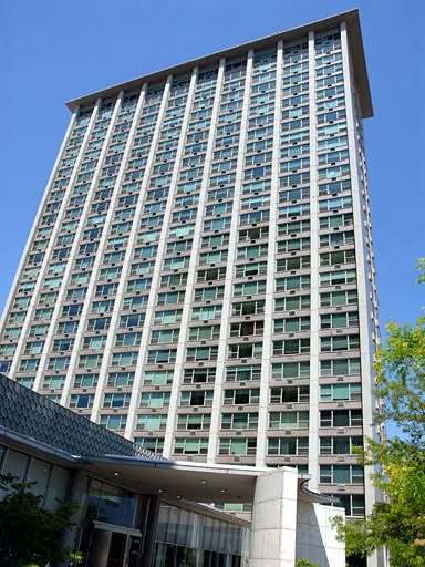 Building Photo - 3600 N Lake Shore Dr