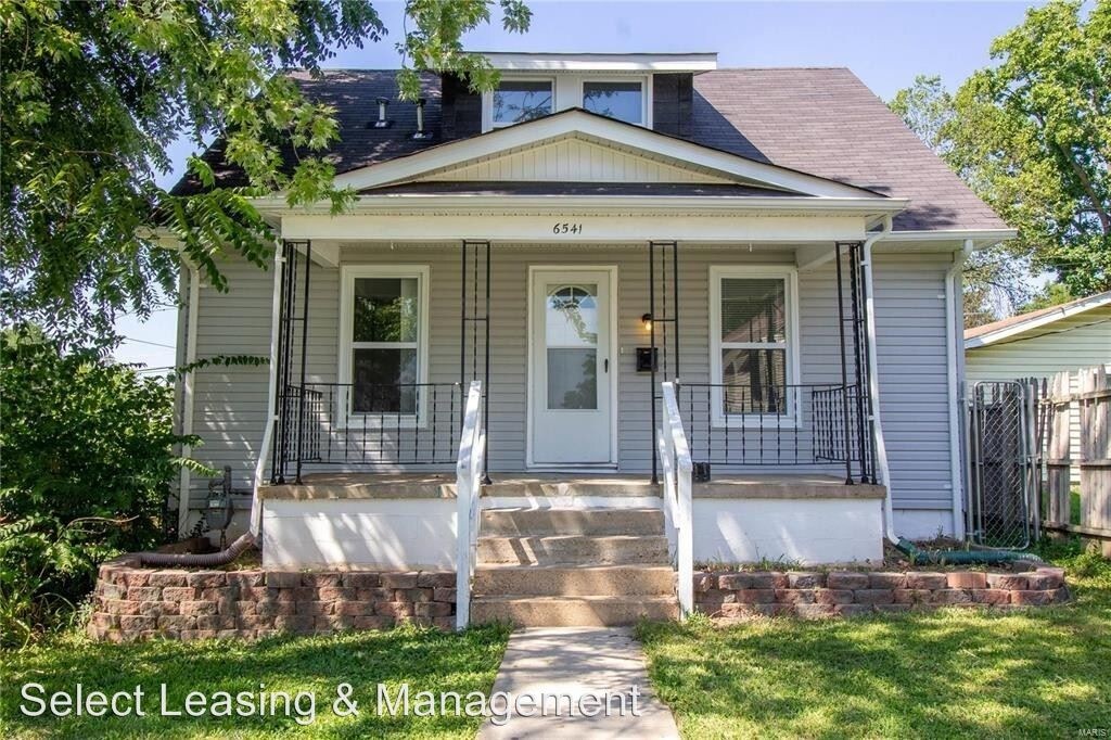 Primary Photo - 3 br, 2 bath House - 6541 Etzel