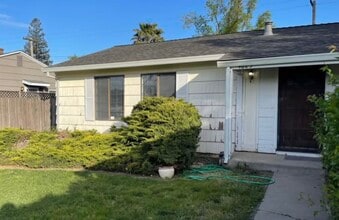 Building Photo - 4623 Goya Pky