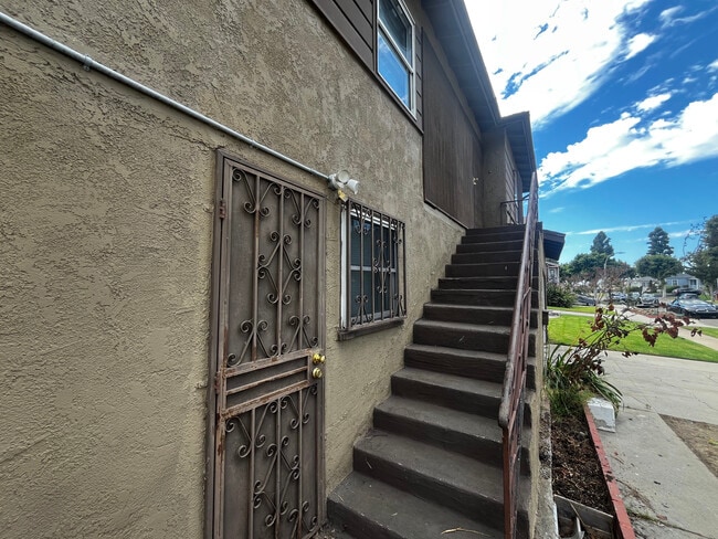 Foto del edificio - 2716 W 101st St