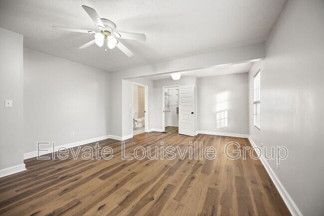 Building Photo - 1135 Milton St