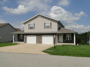 Building Photo - 22675 Hanley Ln