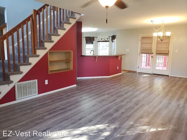 Building Photo - 3 br, 2.5 bath House - 106 Brook Lane