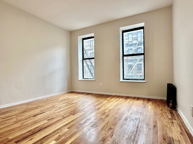 Foto del edificio - 209 W 108th St