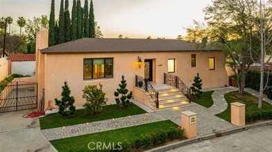 Building Photo - 954 Rosemount Rd