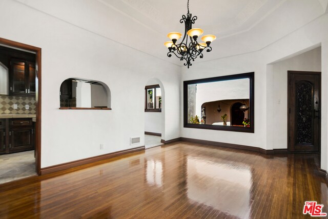 Building Photo - 217 S Carson Rd