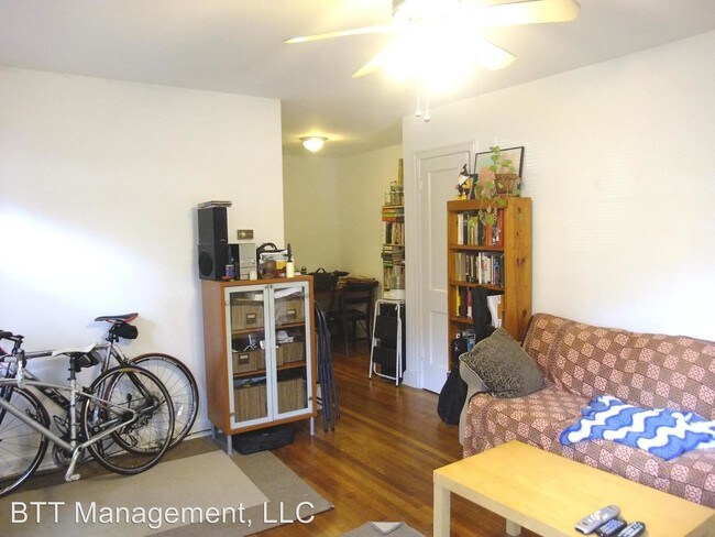 Foto del edificio - 8404 Greenwood Ave