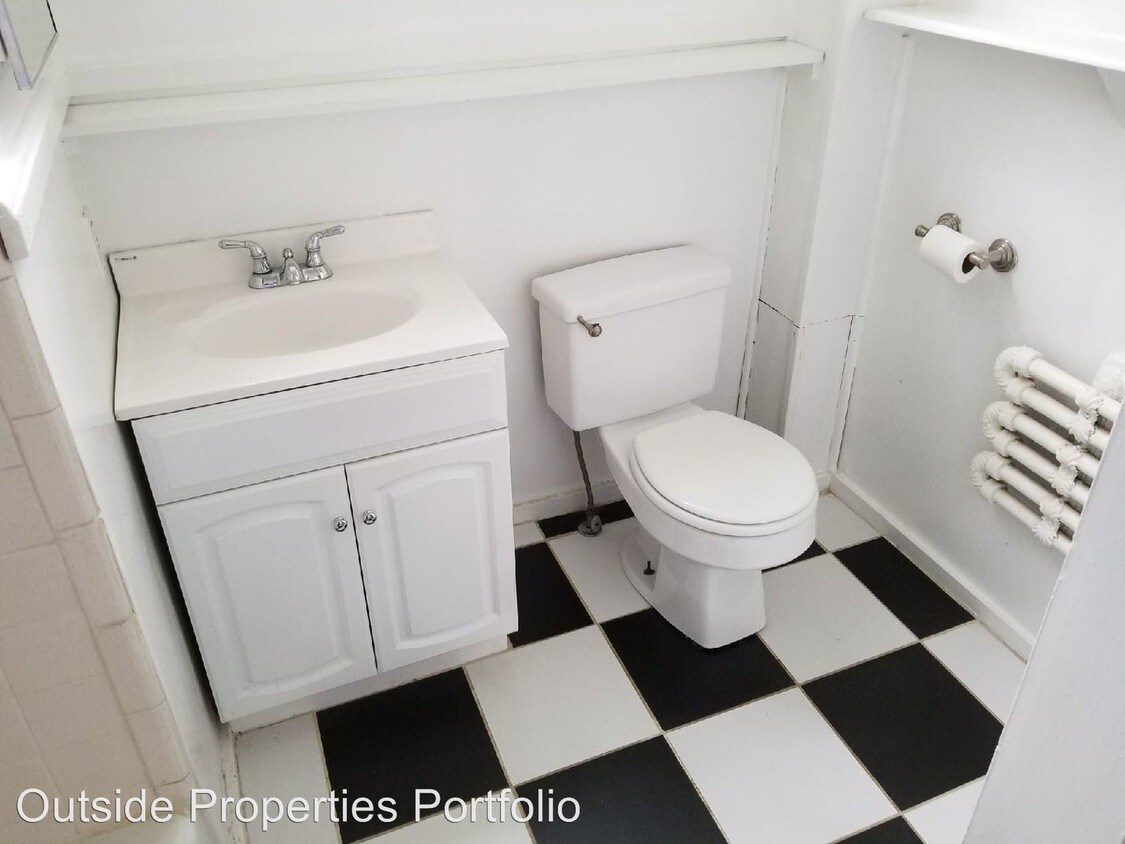 Foto del edificio - 29 Railroad Ave