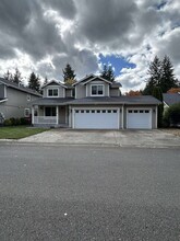 Building Photo - 15839 Yelm Terra Way SE