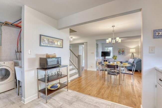 Foto del edificio - 37640 Valley Rd
