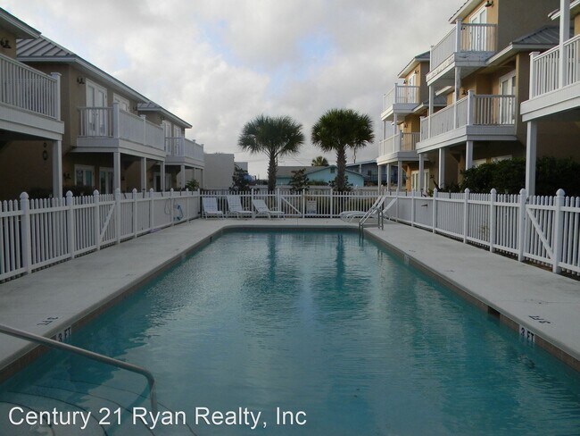 Building Photo - 3 br, 2.5 bath Apartment - 7824 Thomas Dr