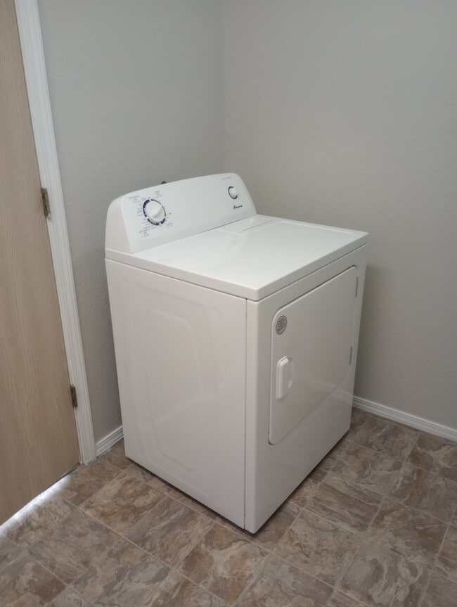 Building Photo - Park Ridge Apartments