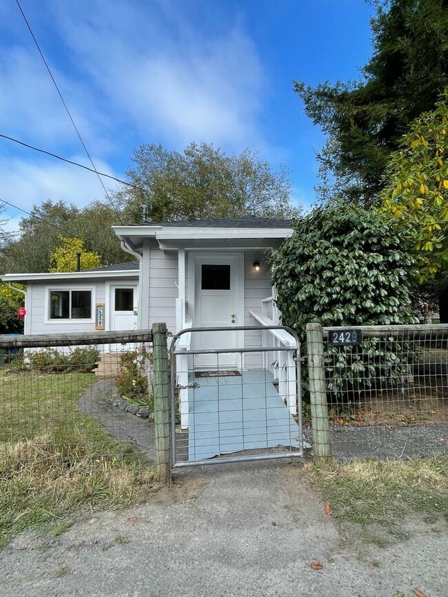 Foto del edificio - Cozy Bayside Cottage : Tier 1