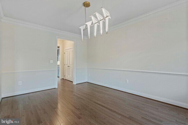 Building Photo - 22599 Windsor Locks Square