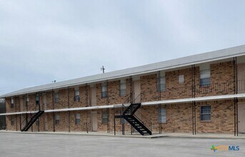 Building Photo - 1206 Urbantke Ct