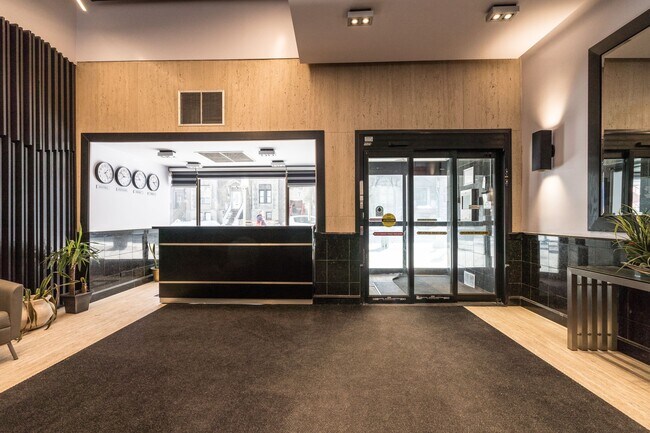 Photo du bâtiment - 1975 Maisonneuve Blvd W