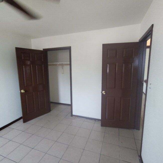 Foto del edificio - 7210 W Hampton Ave