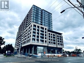 Building Photo - 86 Dundas St E