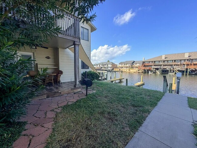 Foto del edificio - 15421 Seamount Cay Ct