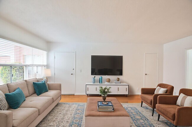 Foto del edificio - 11143 Aqua Vista St