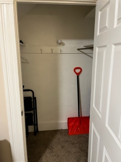 Building Photo - 502 E Mulberry St