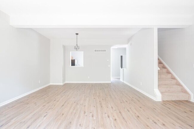 Foto del edificio - Spacious Townhome in Covington!
