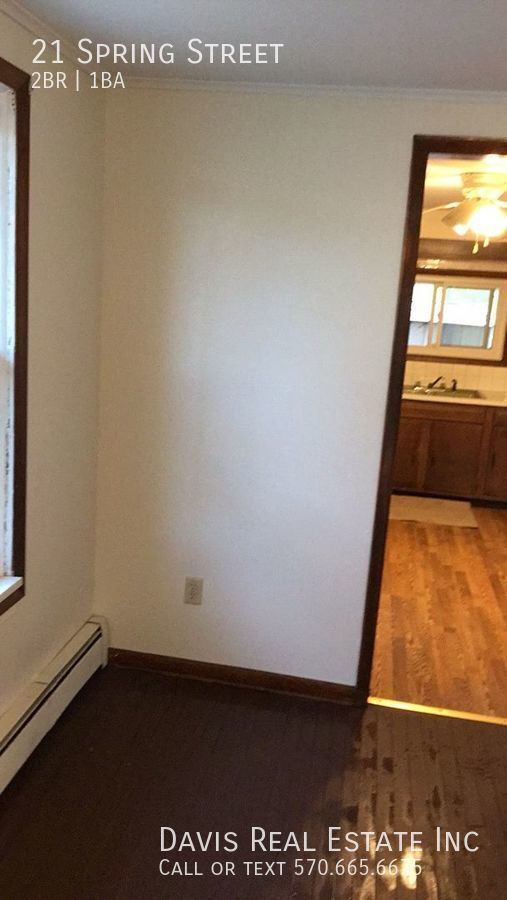 Building Photo - 2 Bedroom House in Lock Haven