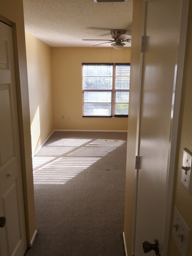 Foto del edificio - 2852 Stillwell Ct