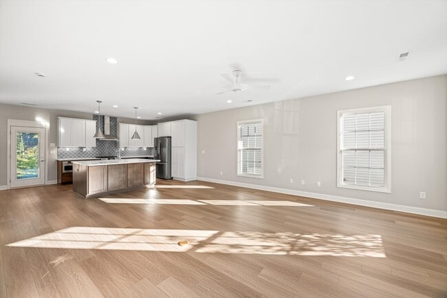 Photo - 8556 Yellow Aster Rd House