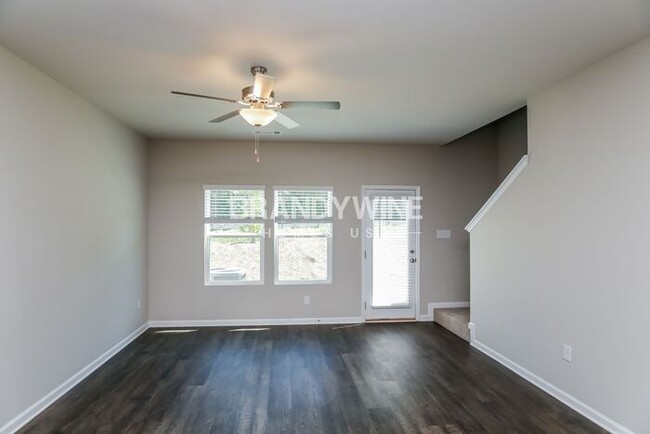 Building Photo - 112 Crestview Wy