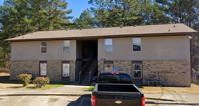 Foto del edificio - 600 Vernon Trace Cir