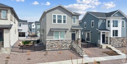 Building Photo - 6350 Levity Heights