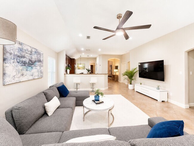 Foto del edificio - 18315 W Williams Bend Dr