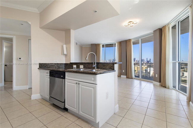 Foto del edificio - 1 Glen Royal Pkwy