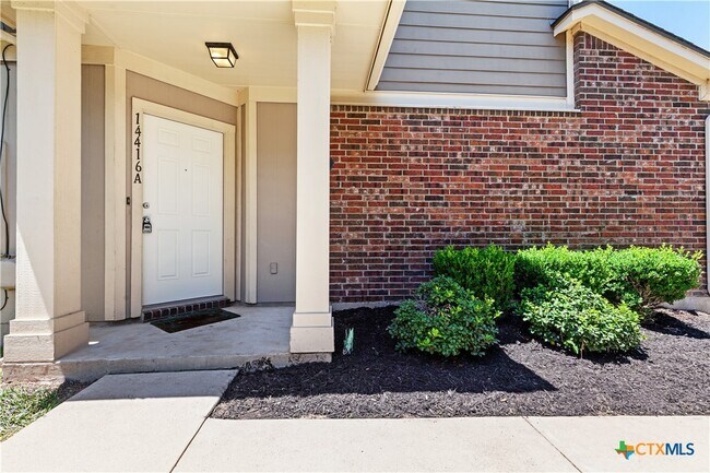 Building Photo - 14416 Lewis Carroll Ln