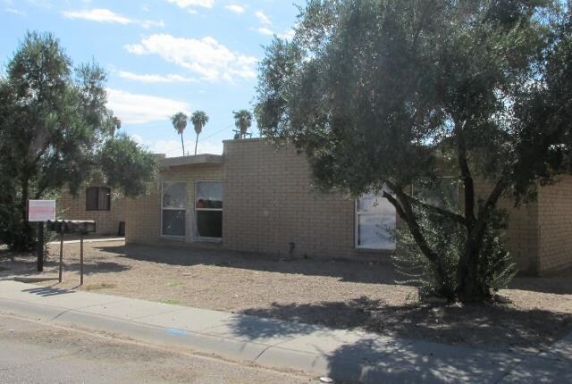Primary Photo - 6731 W Myrtle Ave