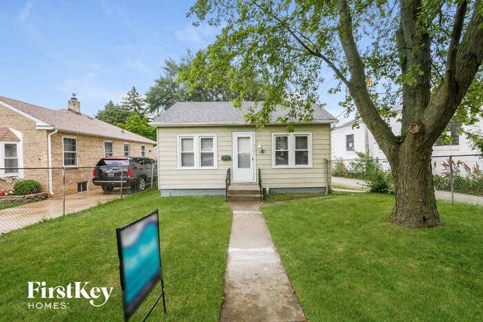 Primary Photo - 519 S Elmwood Ave