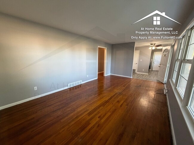 Building Photo - 301 Bryant St