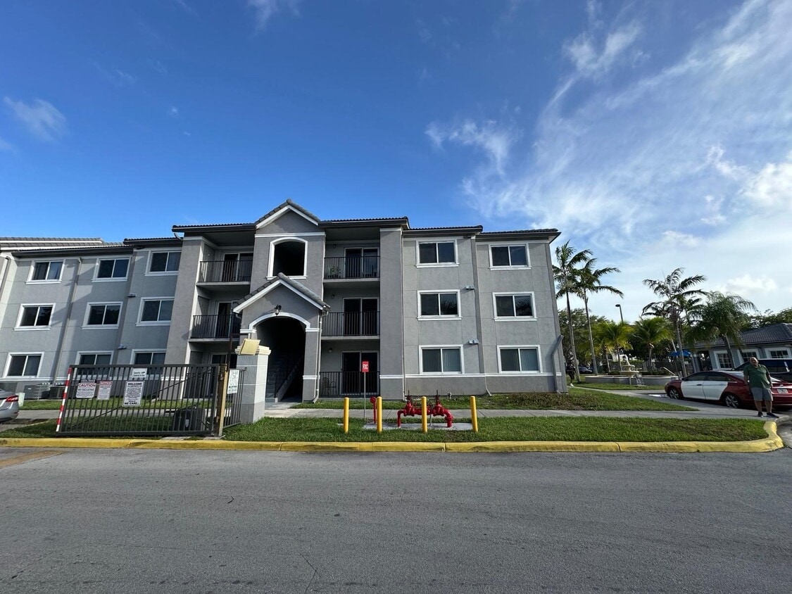 Foto principal - 15410 SW 284th St