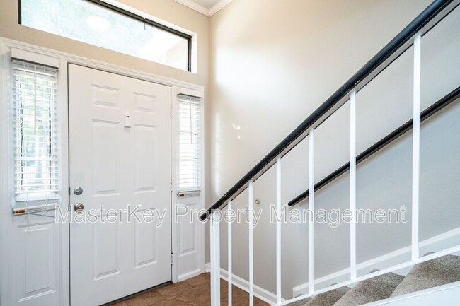 Building Photo - 2406 Condor Ct