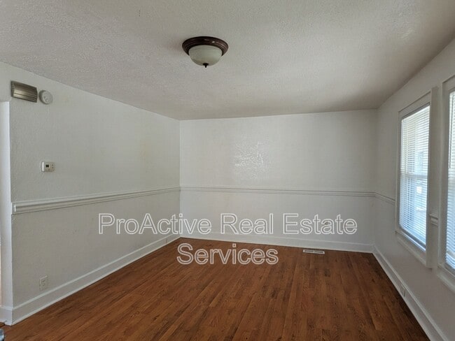 Foto del edificio - 1412 Melrose Pkwy